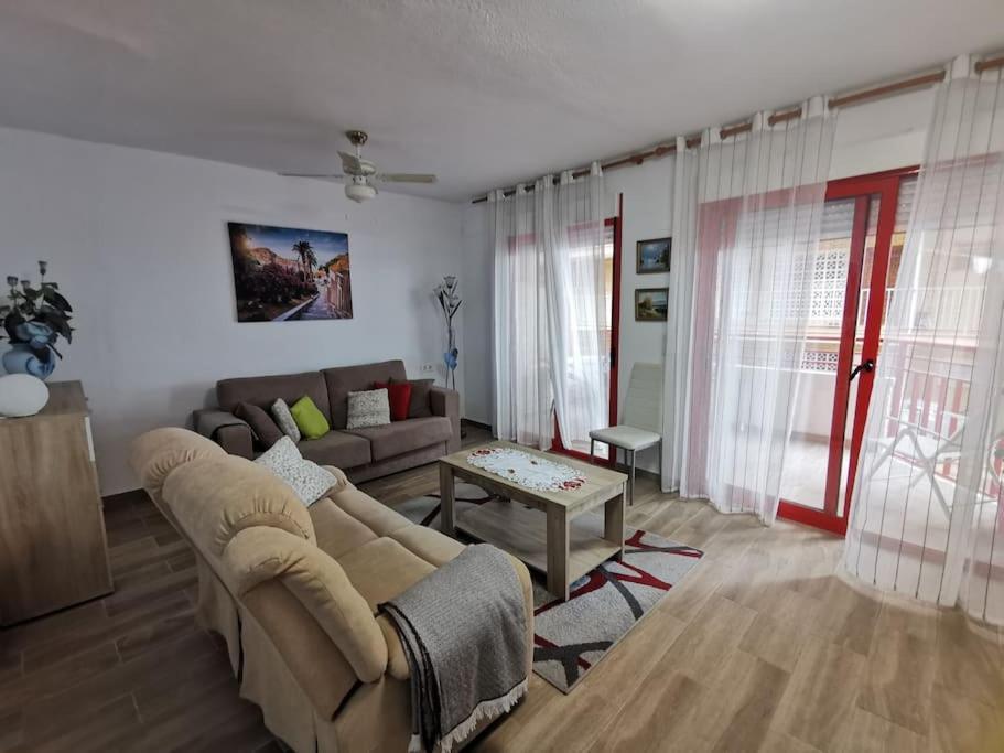 Primera Linea Playa Del Cura Con Piscina Торевьиа Экстерьер фото